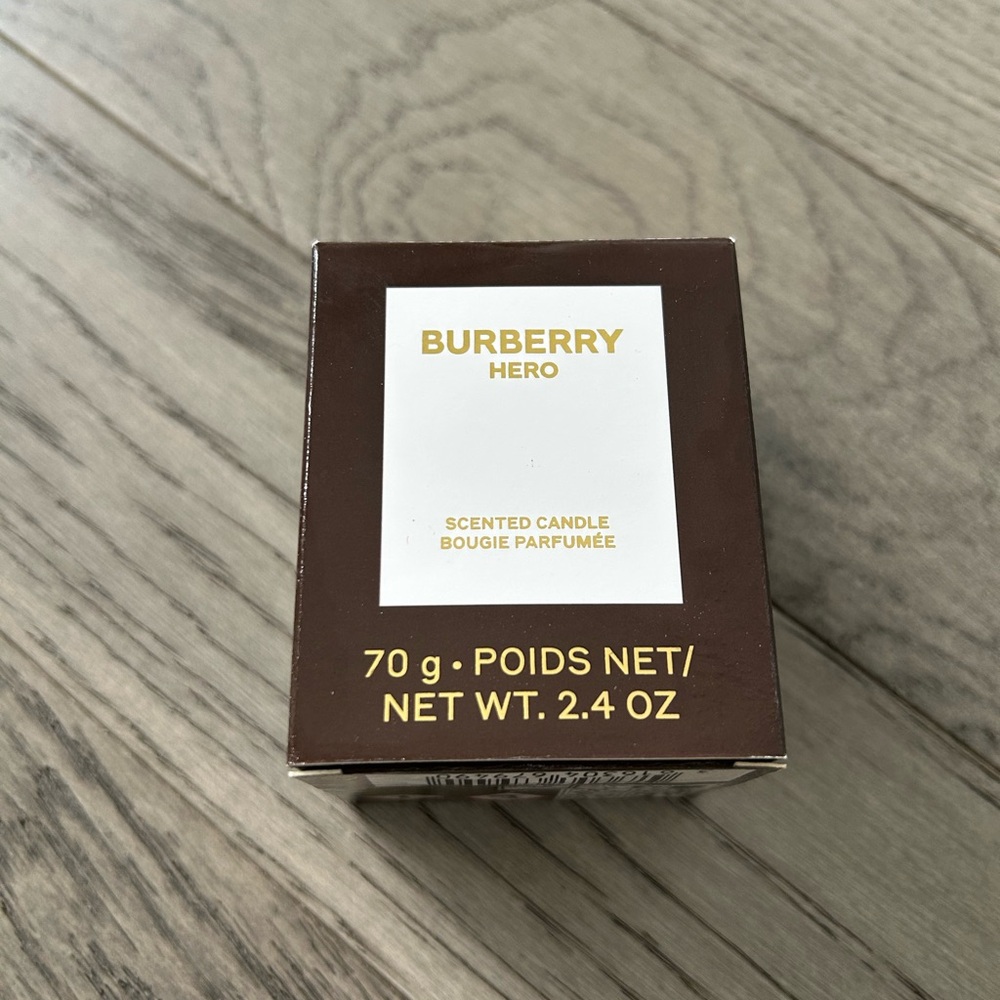 Burberry Hero Candle in Brown Box
